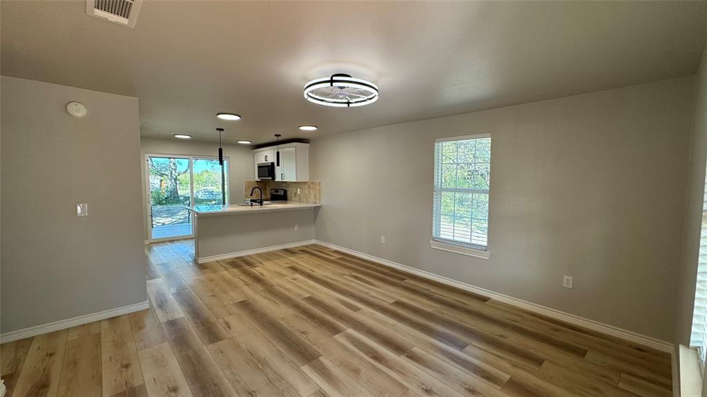 401 E Sanger Street, Celeste, TX 75423