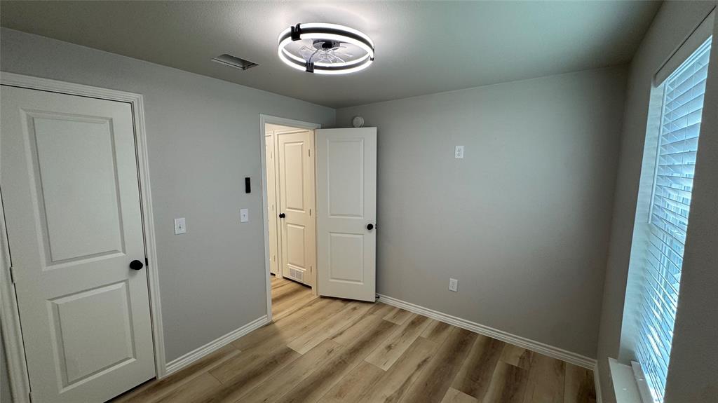 401 E Sanger Street, Celeste, TX 75423