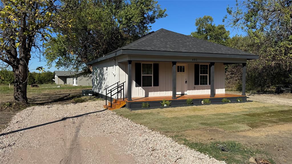 401 E Sanger Street, Celeste, TX 75423
