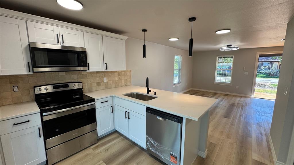 401 E Sanger Street, Celeste, TX 75423