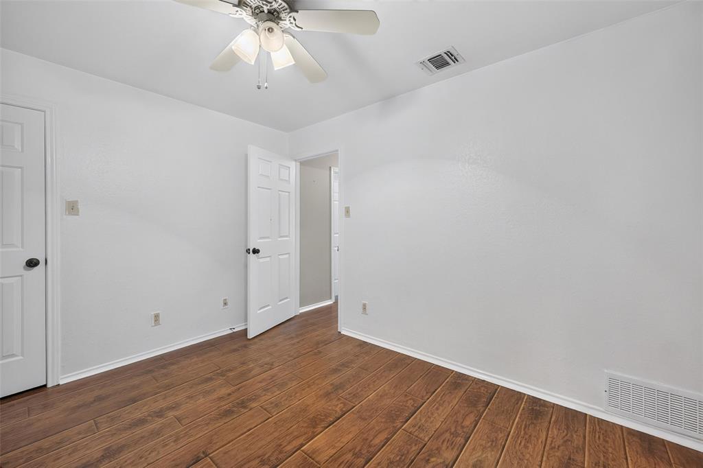 1237 STONEWALL Street, Garland, TX 75043
