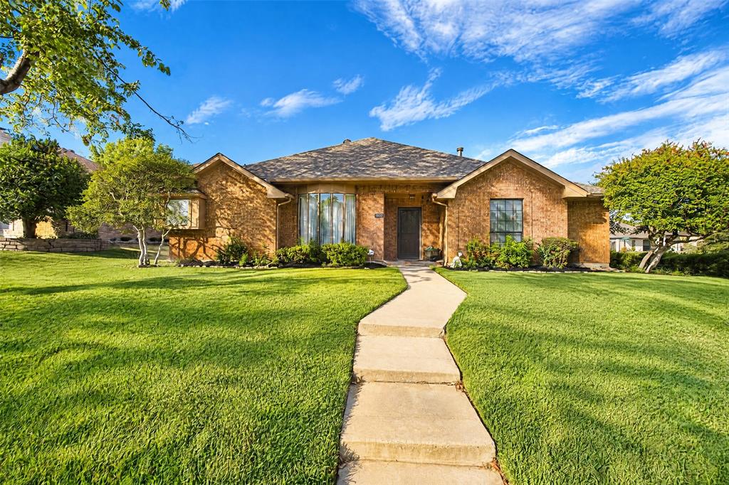 1237 STONEWALL Street, Garland, TX 75043