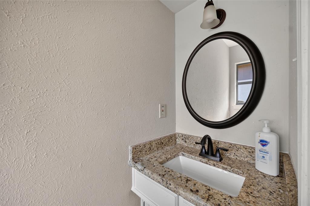 1237 STONEWALL Street, Garland, TX 75043