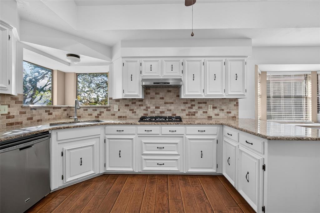 1237 STONEWALL Street, Garland, TX 75043