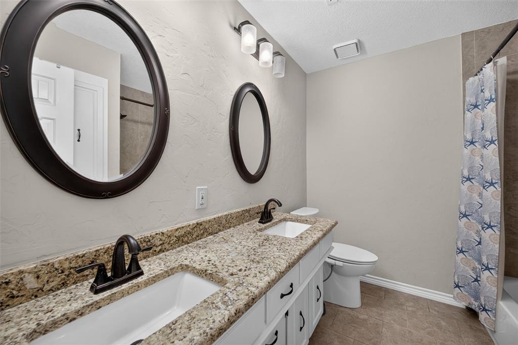 1237 STONEWALL Street, Garland, TX 75043