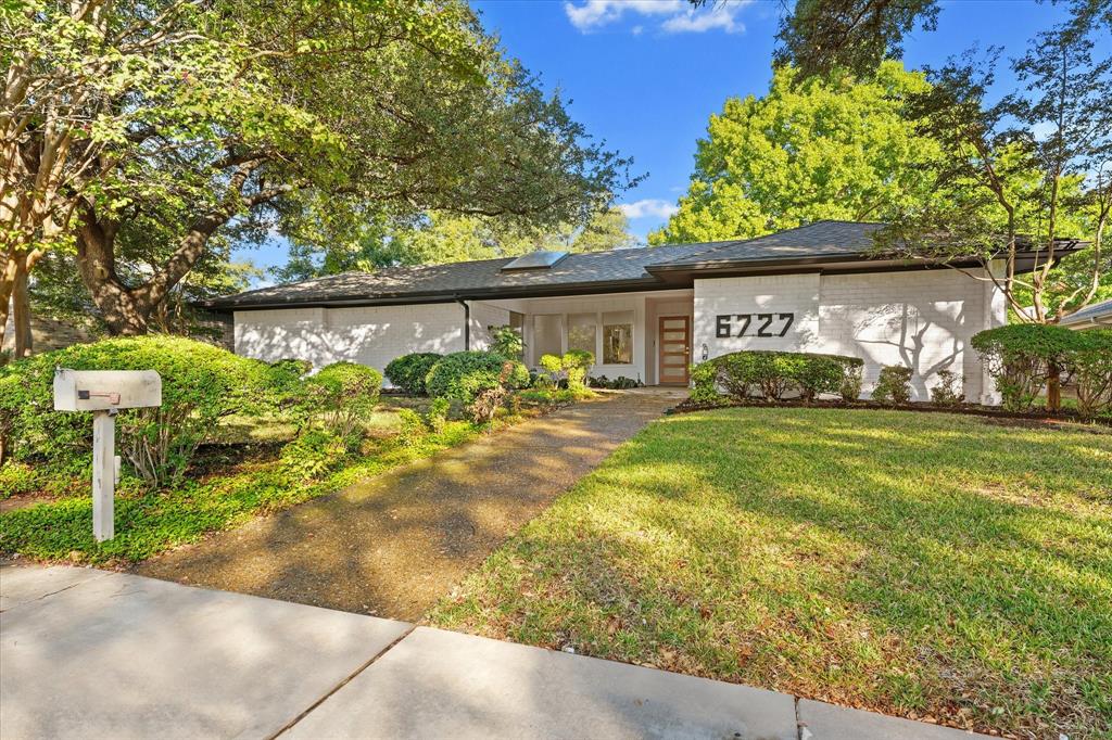 6727 Southpoint Drive, Dallas, TX 75248 6727 Southpoint Drive, Dallas, TX 75248