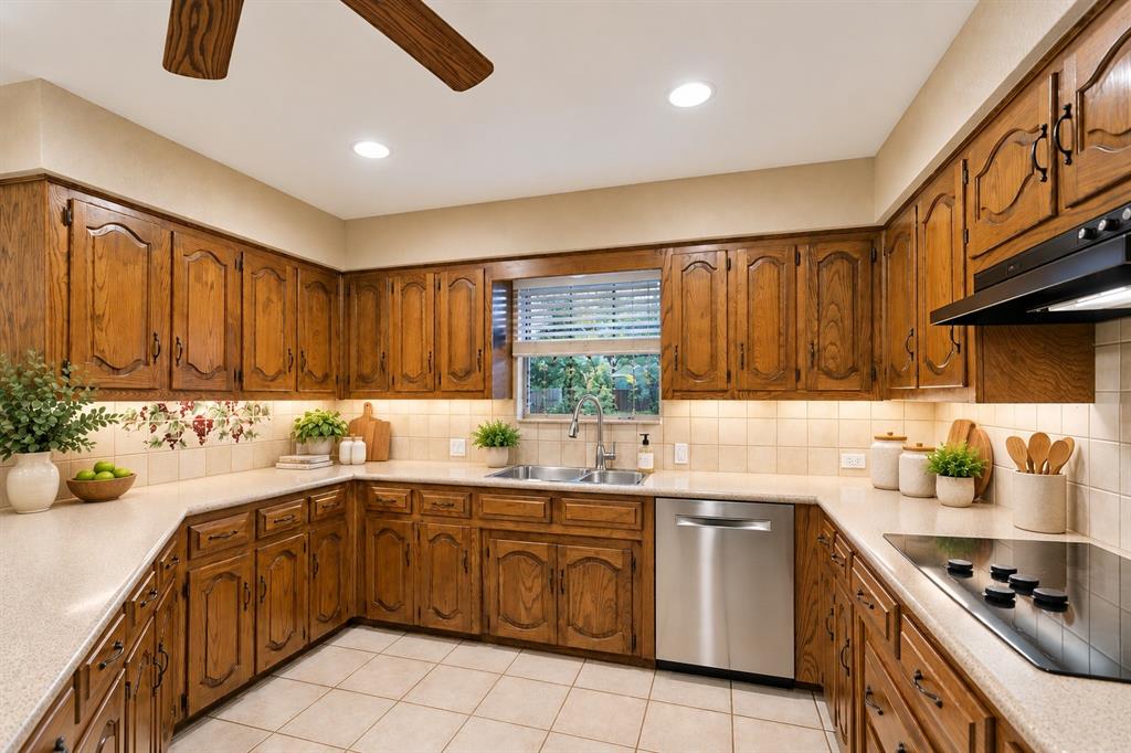 Another view of spacious kitchen - virtual staging