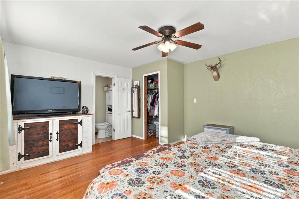 Unit B master bedroom