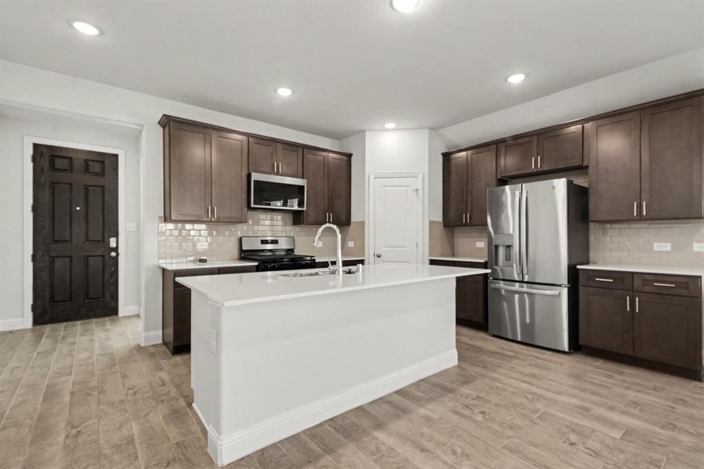 619 Rain Barrel Place, Celina, TX 75009