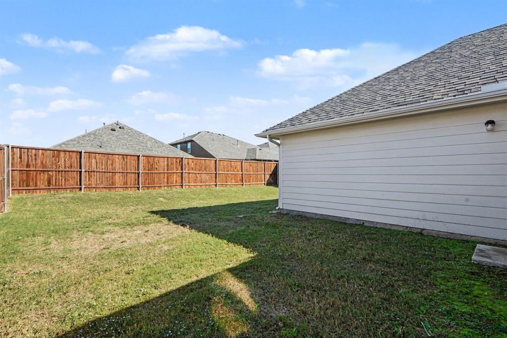 619 Rain Barrel Place, Celina, TX 75009
