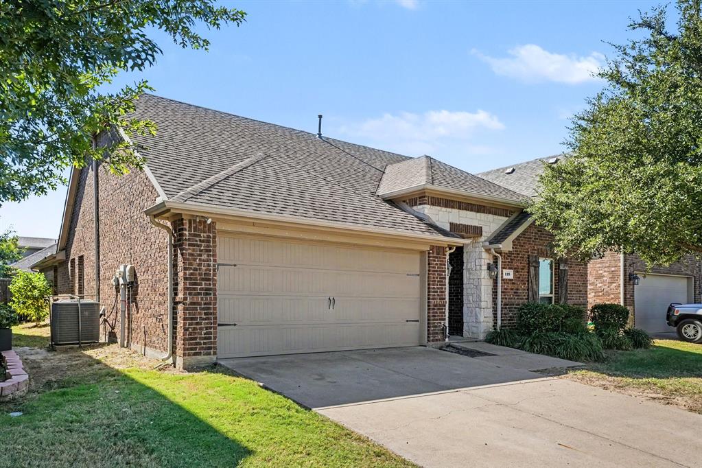 119 Charleston Lane, Fate, TX 75189