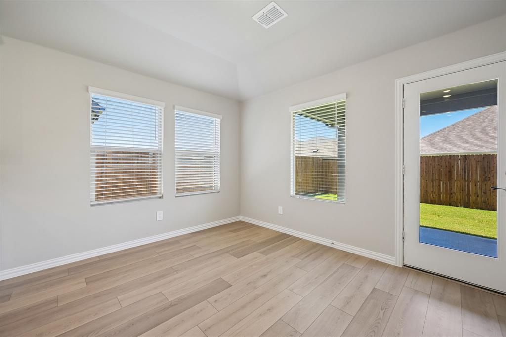 Photo is not of the actual home, but is an inspirational photo of builder’s model home and may depict options, furnishings, and/or decorator features that are not included.