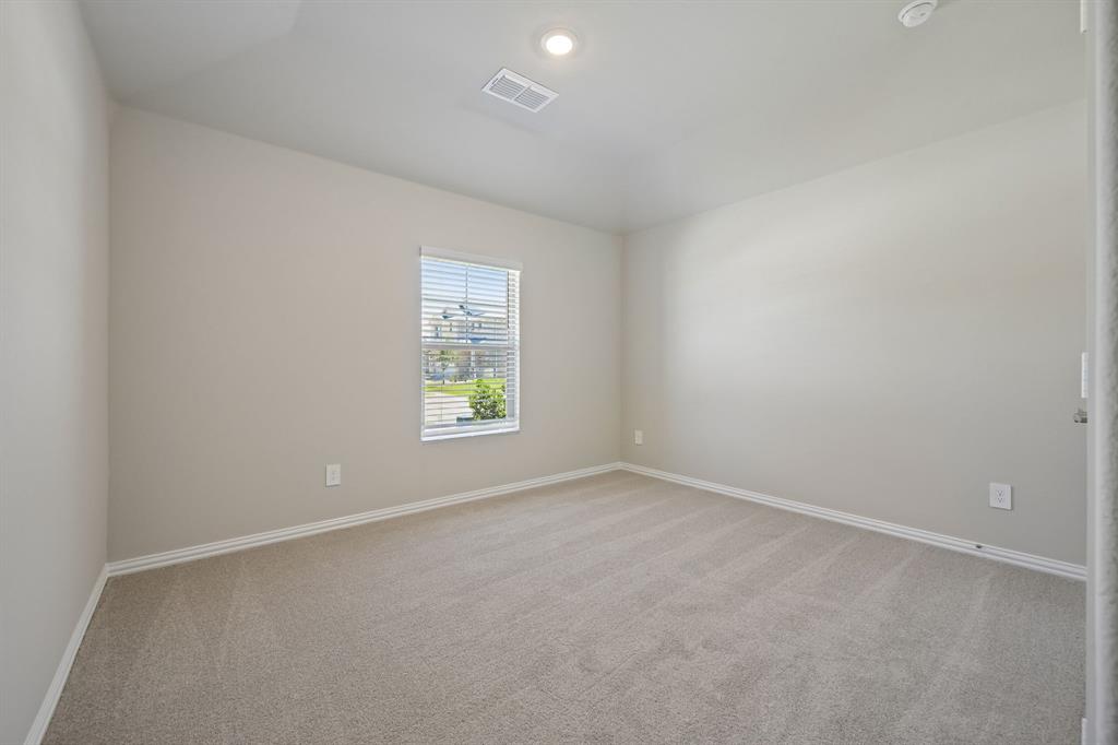 Photo is not of the actual home, but is an inspirational photo of builder’s model home and may depict options, furnishings, and/or decorator features that are not included.
