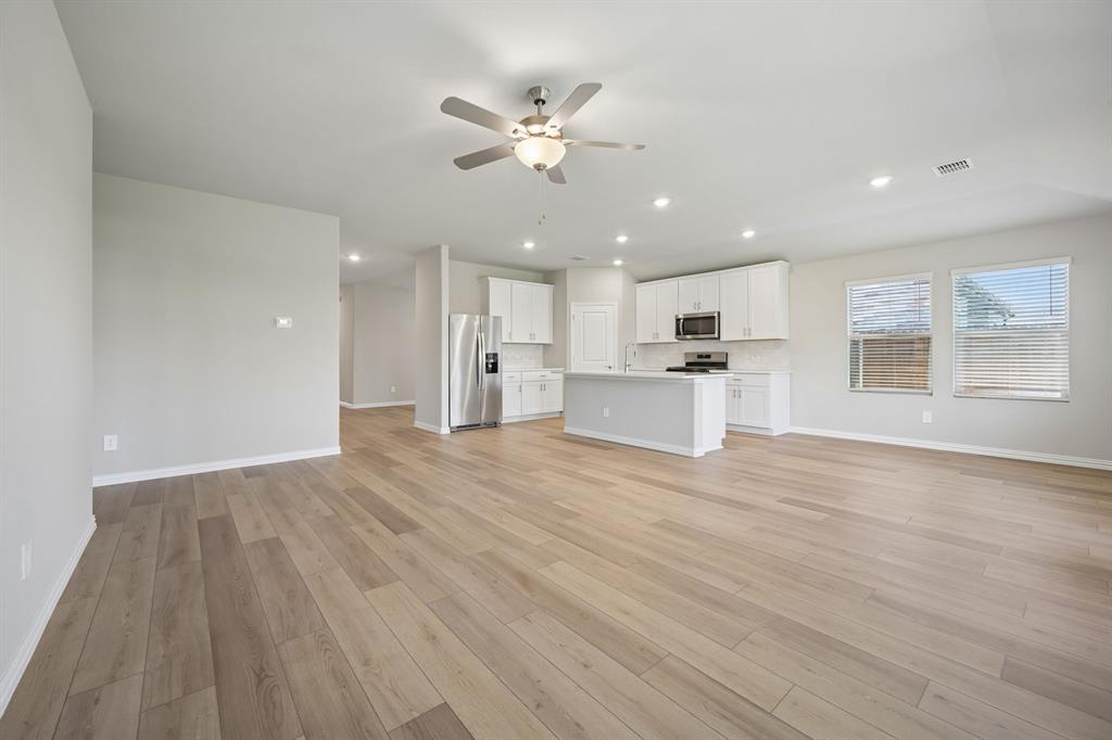 Photo is not of the actual home, but is an inspirational photo of builder’s model home and may depict options, furnishings, and/or decorator features that are not included.