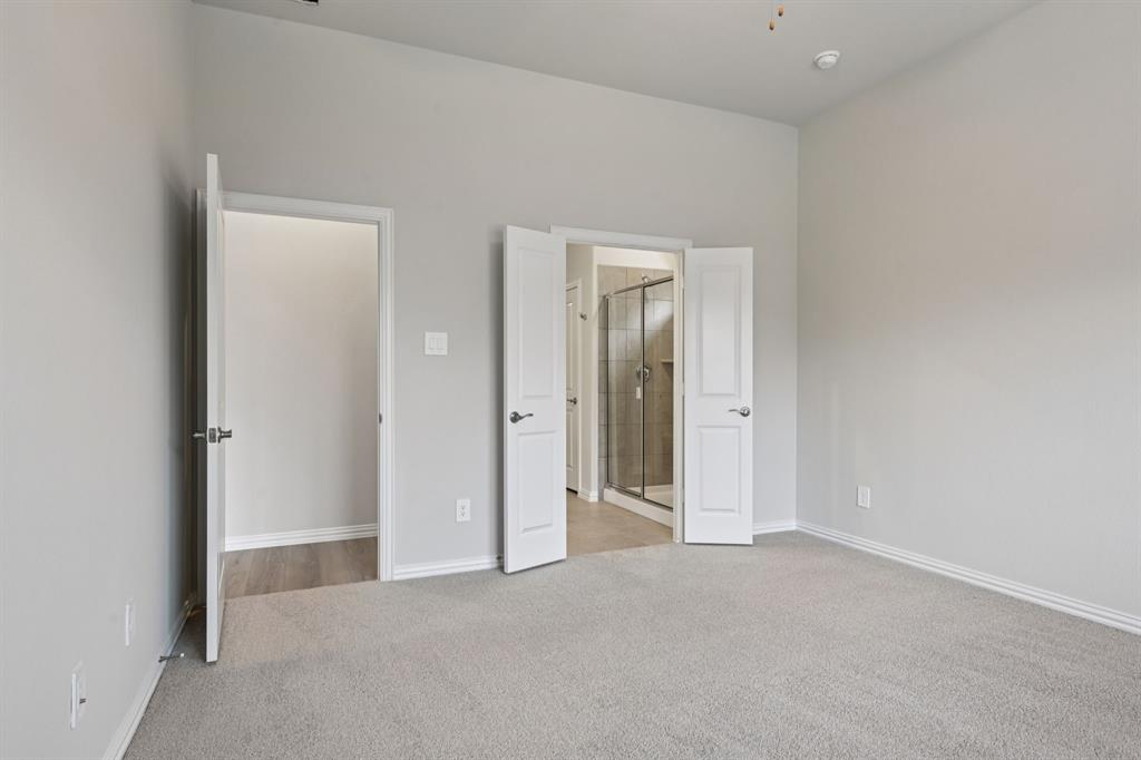 Photo is not of the actual home, but is an inspirational photo of builder’s model home and may depict options, furnishings, and/or decorator features that are not included.