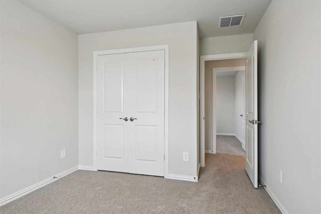 Photo is not of the actual home, but is an inspirational photo of builder’s model home and may depict options, furnishings, and/or decorator features that are not included.