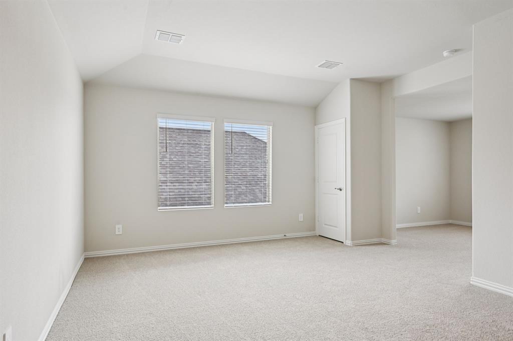 Photo is not of the actual home, but is an inspirational photo of builder’s model home and may depict options, furnishings, and/or decorator features that are not included.