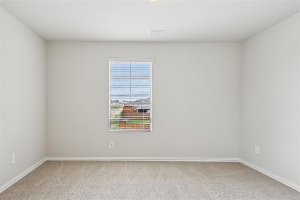 Photo is not of the actual home, but is an inspirational photo of builder’s model home and may depict options, furnishings, and/or decorator features that are not included.
