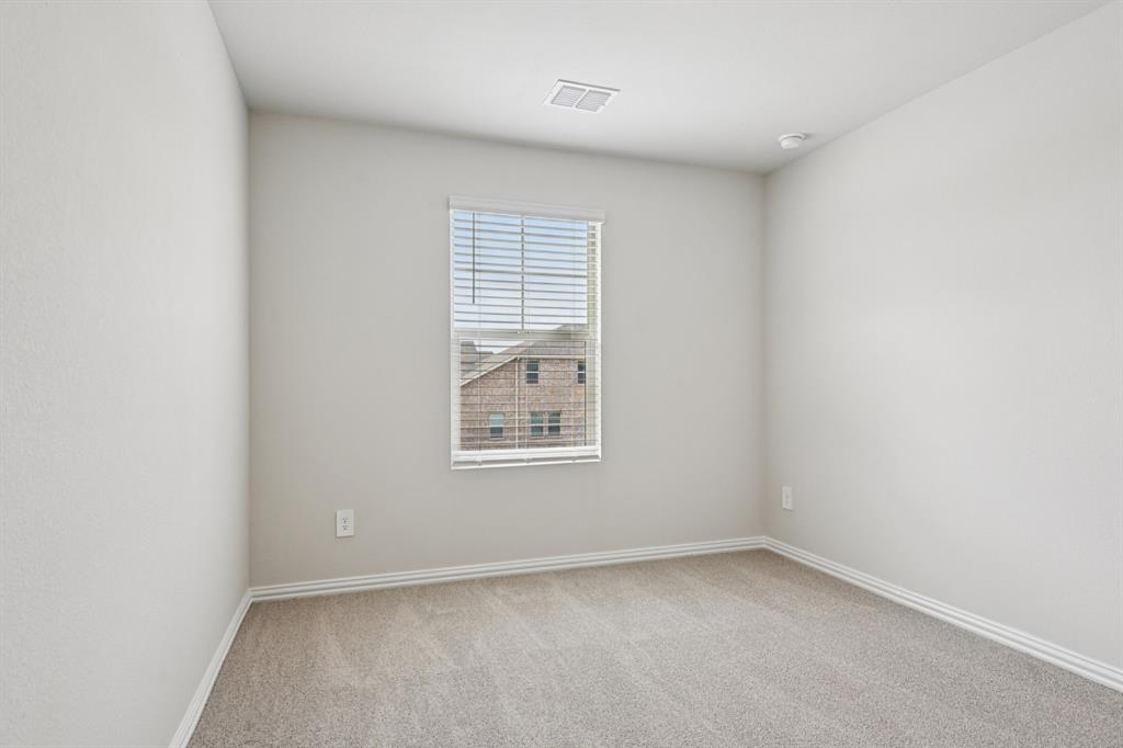 Photo is not of the actual home, but is an inspirational photo of builder’s model home and may depict options, furnishings, and/or decorator features that are not included.
