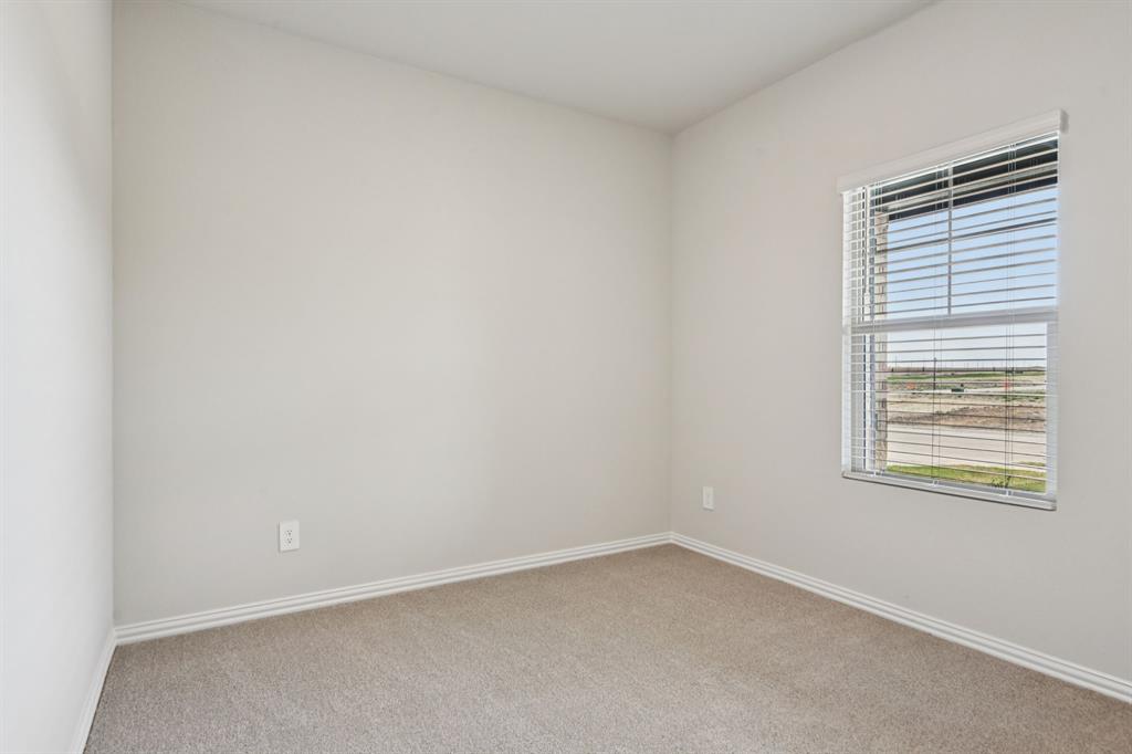 Photo is not of the actual home, but is an inspirational photo of builder’s model home and may depict options, furnishings, and/or decorator features that are not included.