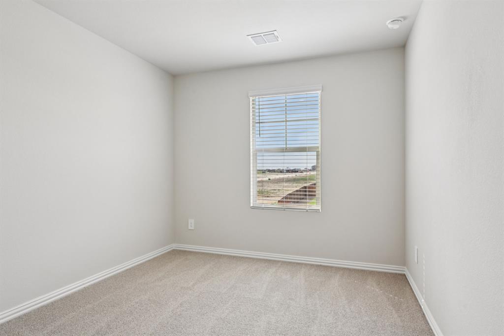 Photo is not of the actual home, but is an inspirational photo of builder’s model home and may depict options, furnishings, and/or decorator features that are not included.