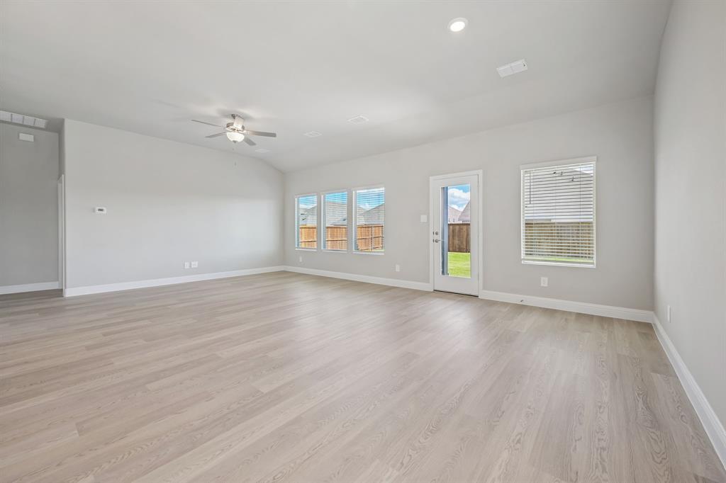 Photo is not of the actual home, but is an inspirational photo of builder’s model home and may depict options, furnishings, and/or decorator features that are not included.
