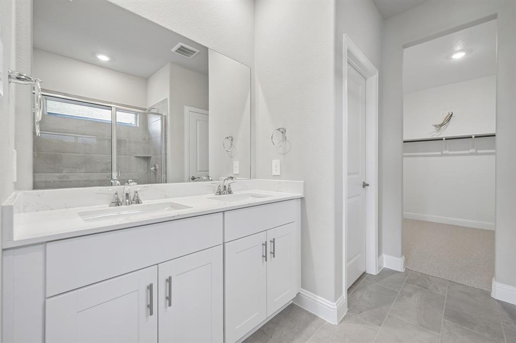 Photo is not of the actual home, but is an inspirational photo of builder’s model home and may depict options, furnishings, and/or decorator features that are not included.