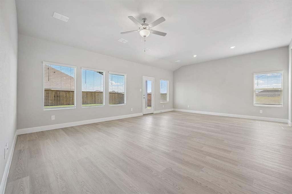 Photo is not of the actual home, but is an inspirational photo of builder’s model home and may depict options, furnishings, and/or decorator features that are not included.