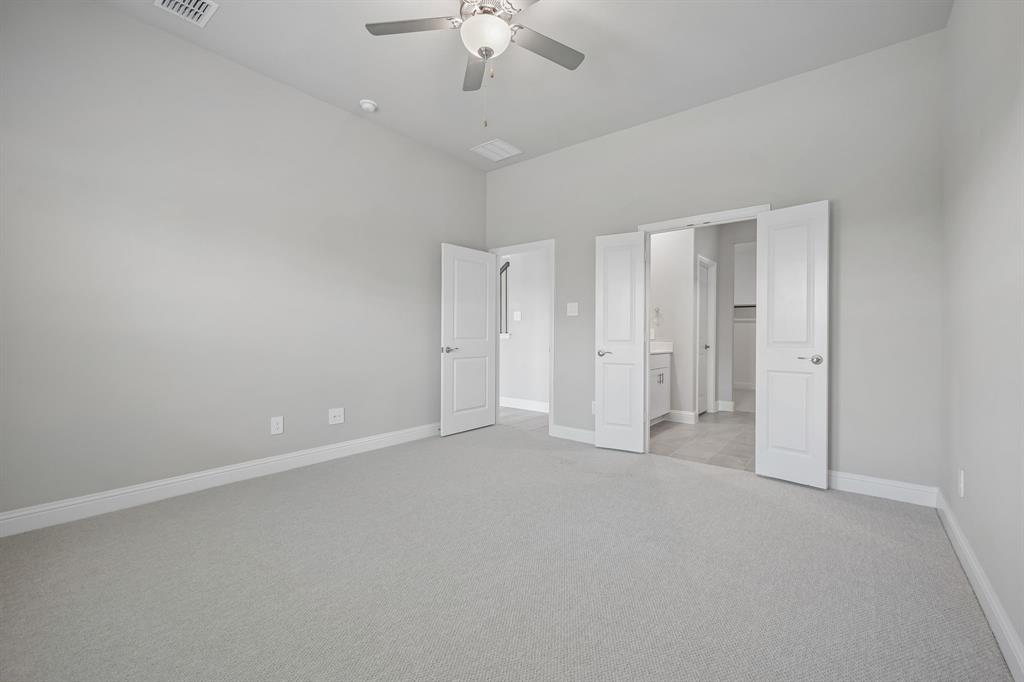 Photo is not of the actual home, but is an inspirational photo of builder’s model home and may depict options, furnishings, and/or decorator features that are not included.