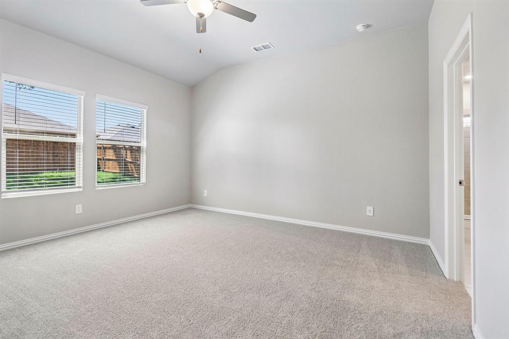 Photo is not of the actual home, but is an inspirational photo of builder’s model home and may depict options, furnishings, and/or decorator features that are not included.