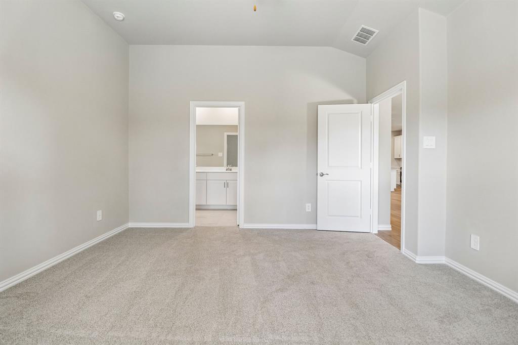 Photo is not of the actual home, but is an inspirational photo of builder’s model home and may depict options, furnishings, and/or decorator features that are not included.