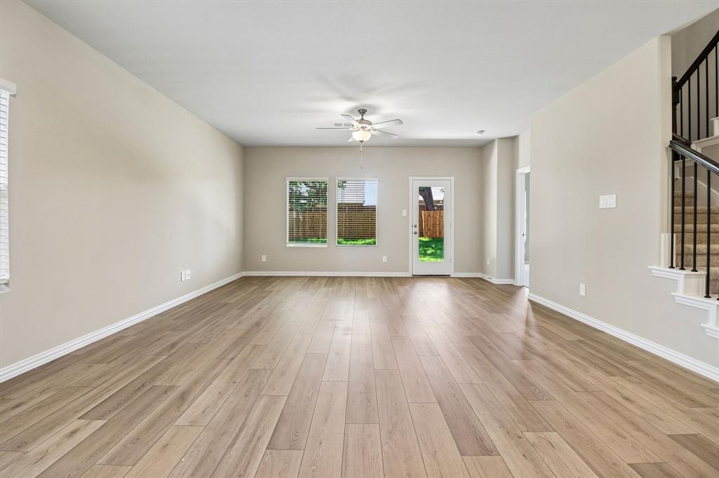 Photo is not of the actual home, but is an inspirational photo of builder’s model home and may depict options, furnishings, and/or decorator features that are not included.