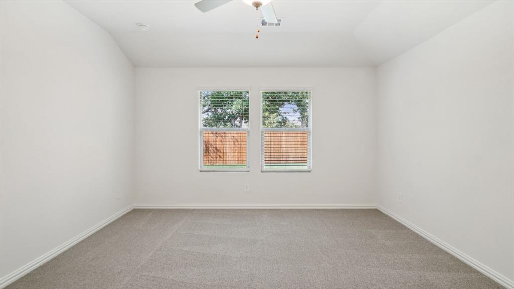Photo is not of the actual home, but is an inspirational photo of builder’s model home and may depict options, furnishings, and/or decorator features that are not included.