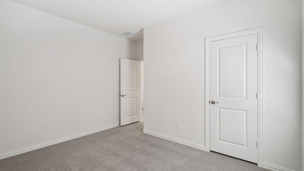 Photo is not of the actual home, but is an inspirational photo of builder’s model home and may depict options, furnishings, and/or decorator features that are not included.