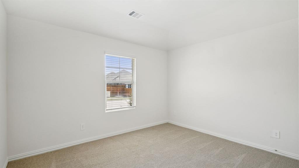 Photo is not of the actual home, but is an inspirational photo of builder’s model home and may depict options, furnishings, and/or decorator features that are not included.