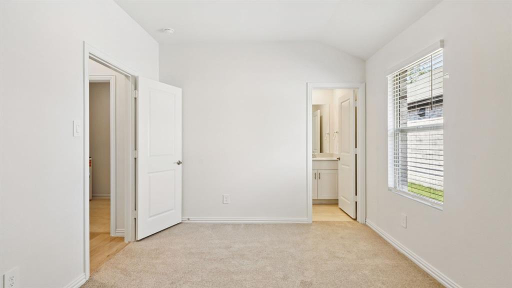 Photo is not of the actual home, but is an inspirational photo of builder’s model home and may depict options, furnishings, and/or decorator features that are not included.