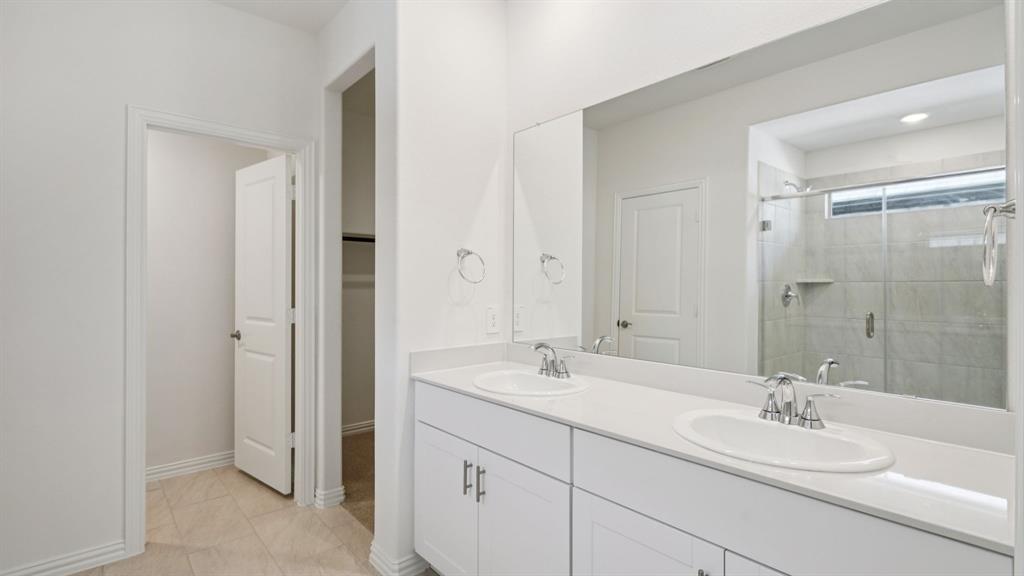 Photo is not of the actual home, but is an inspirational photo of builder’s model home and may depict options, furnishings, and/or decorator features that are not included.