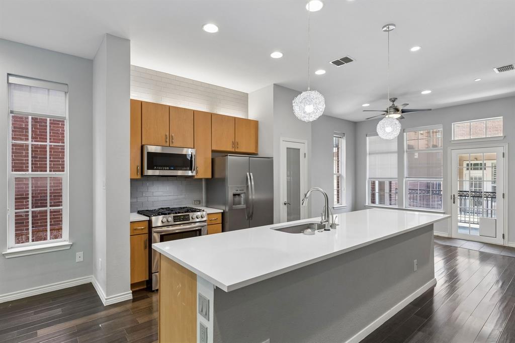 15730 Seabolt Place, Addison, TX 75001