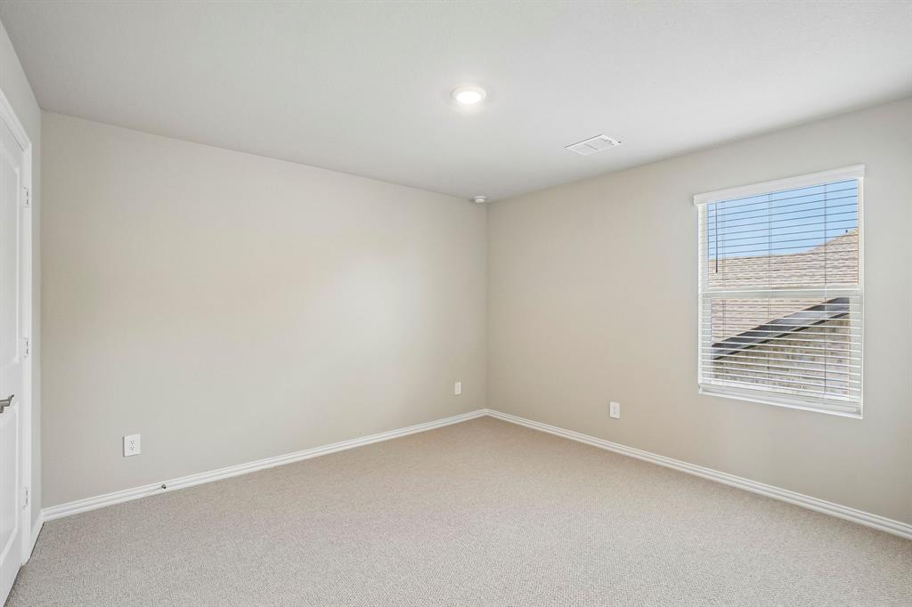 Photo is not of the actual home, but is an inspirational photo of builder’s model home and may depict options, furnishings, and/or decorator features that are not included.