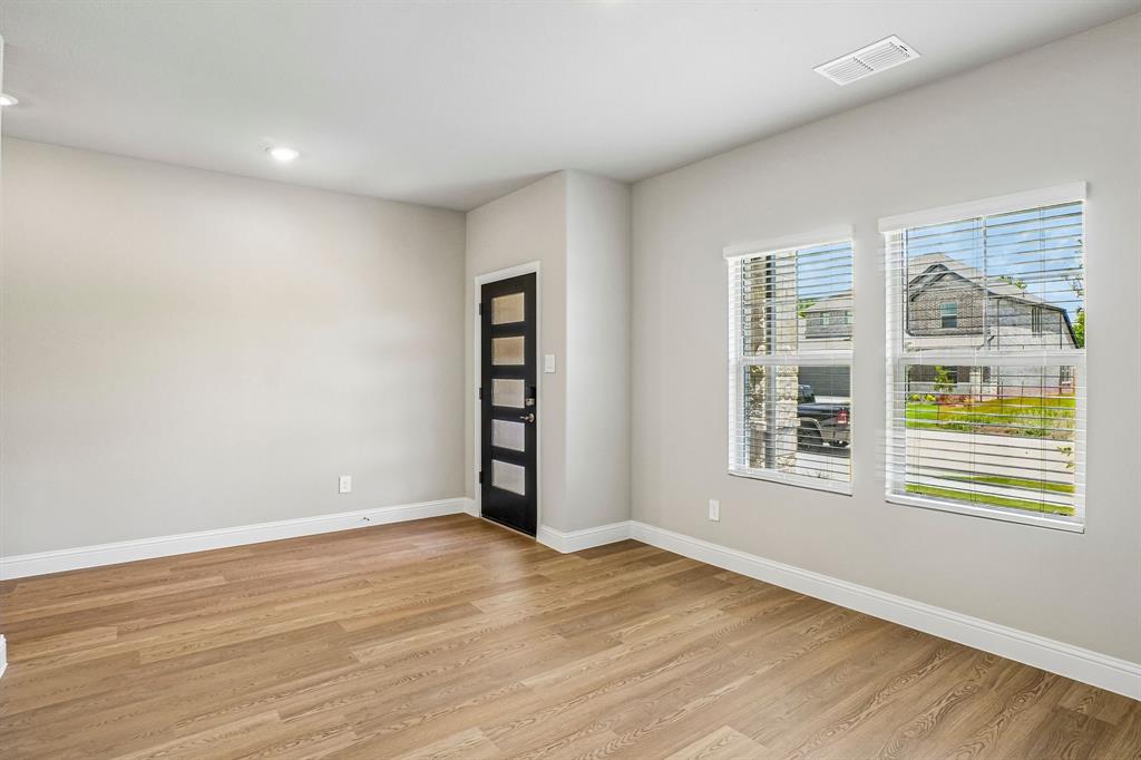 Photo is not of the actual home, but is an inspirational photo of builder’s model home and may depict options, furnishings, and/or decorator features that are not included.
