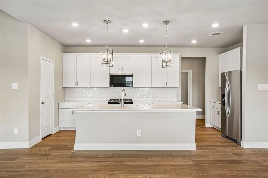Photo is not of the actual home, but is an inspirational photo of builder’s model home and may depict options, furnishings, and/or decorator features that are not included.