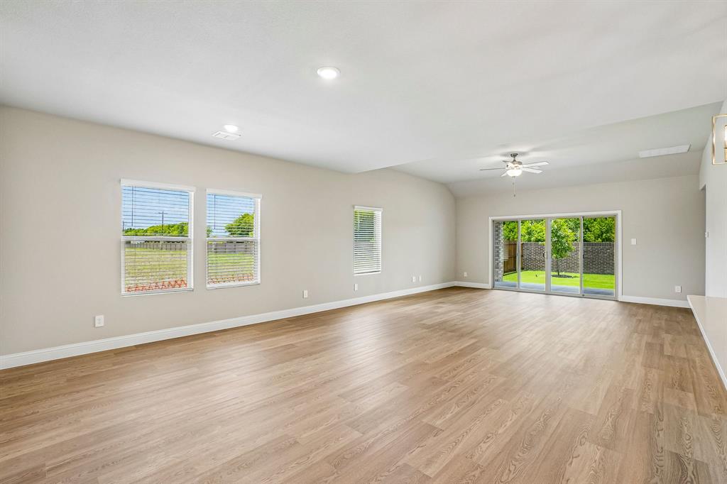 Photo is not of the actual home, but is an inspirational photo of builder’s model home and may depict options, furnishings, and/or decorator features that are not included.