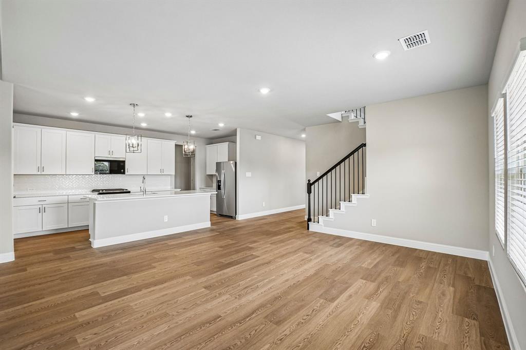 Photo is not of the actual home, but is an inspirational photo of builder’s model home and may depict options, furnishings, and/or decorator features that are not included.