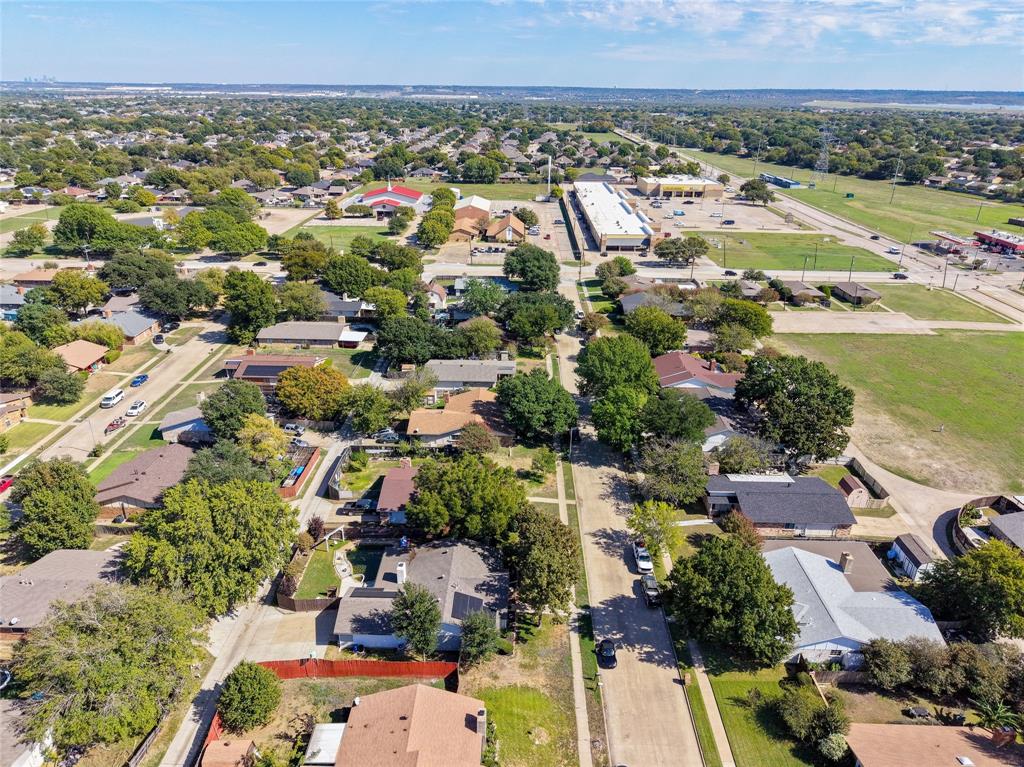 1901 Dodge Trail, Grand Prairie, TX 75052