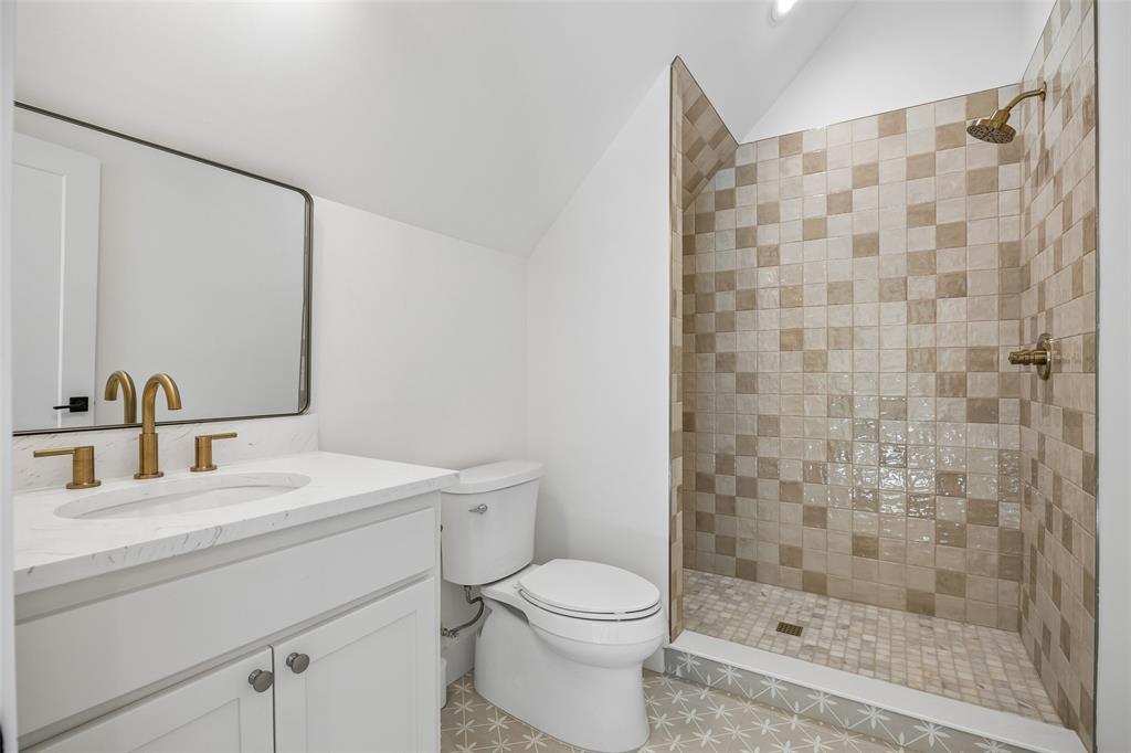 11131 Hillcrest Road, Dallas, TX 75230