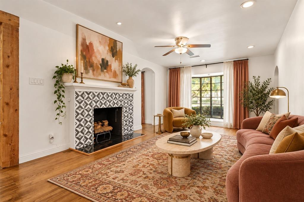 1902 Norfolk Avenue, Dallas, TX 75203