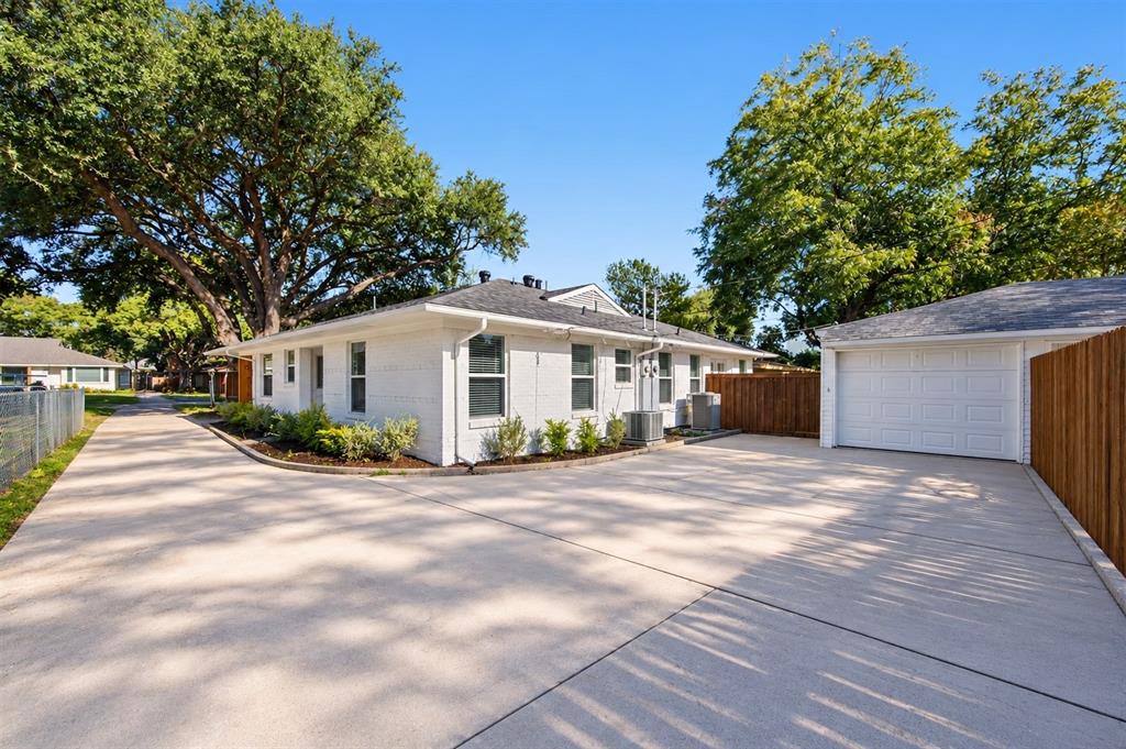6524 Ravendale Lane, Dallas, TX 75214
