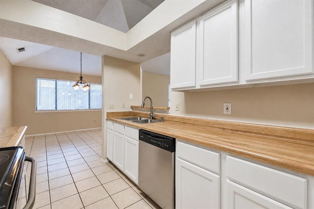 525 Grace Lane, Coppell, TX 75019