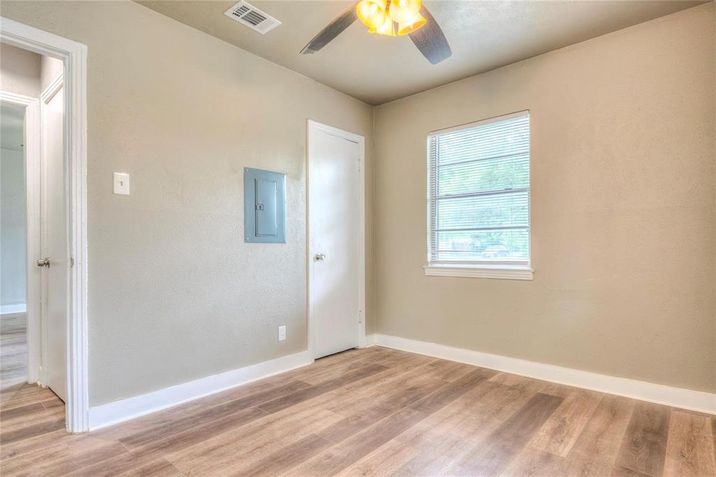 509 Walnut Drive, Mesquite, TX 75149