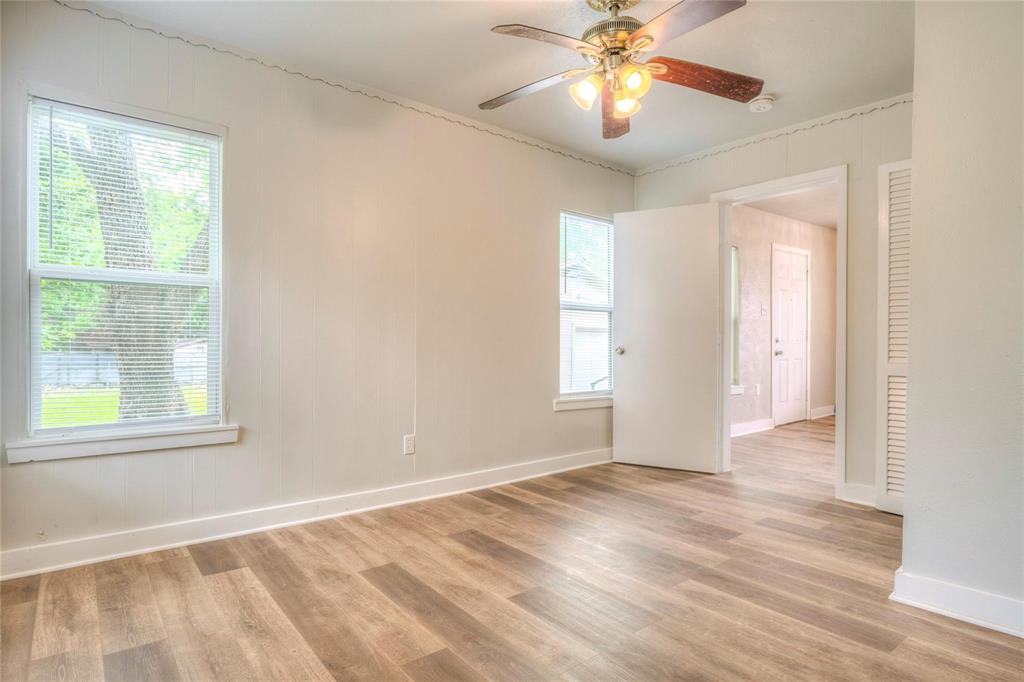 509 Walnut Drive, Mesquite, TX 75149